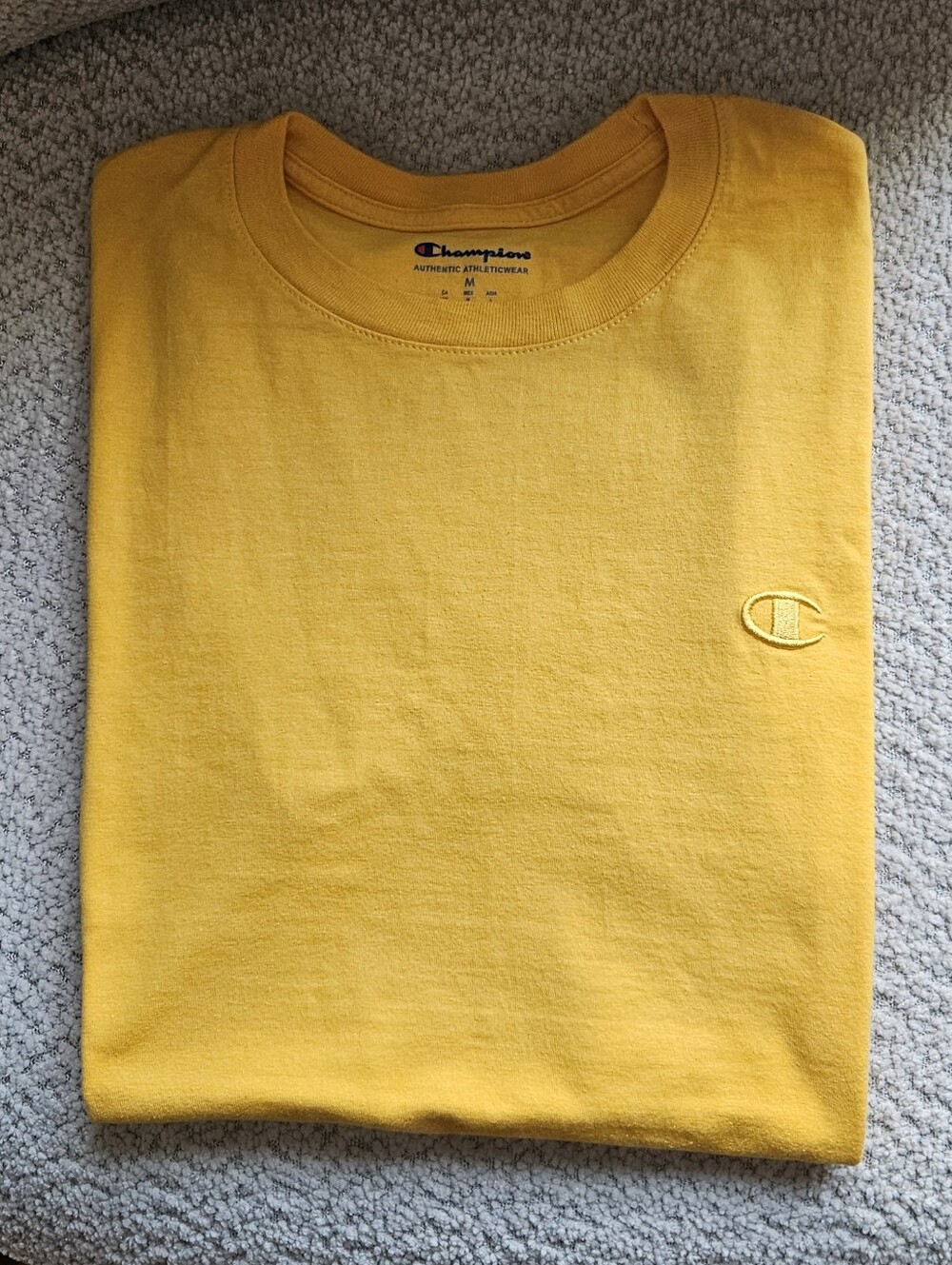 Champion Authentic Athleticwear T‑Shirt • Yellow • Size M